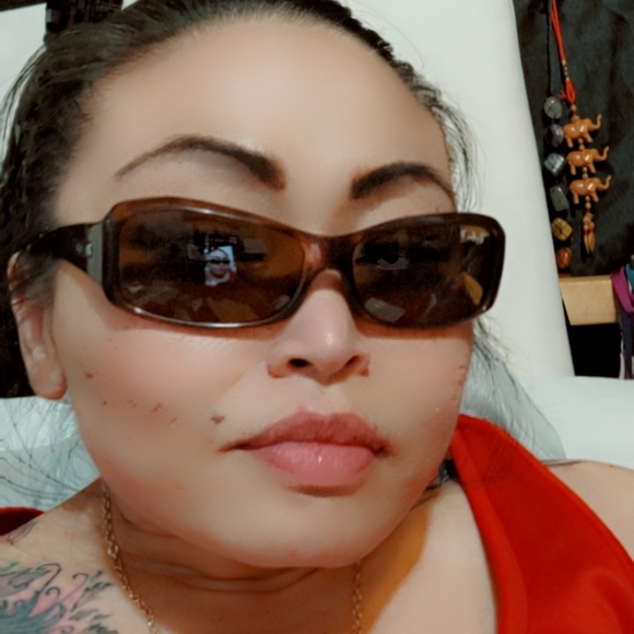 Women's Ray-Ban sunglasses - Picture 1 of 11